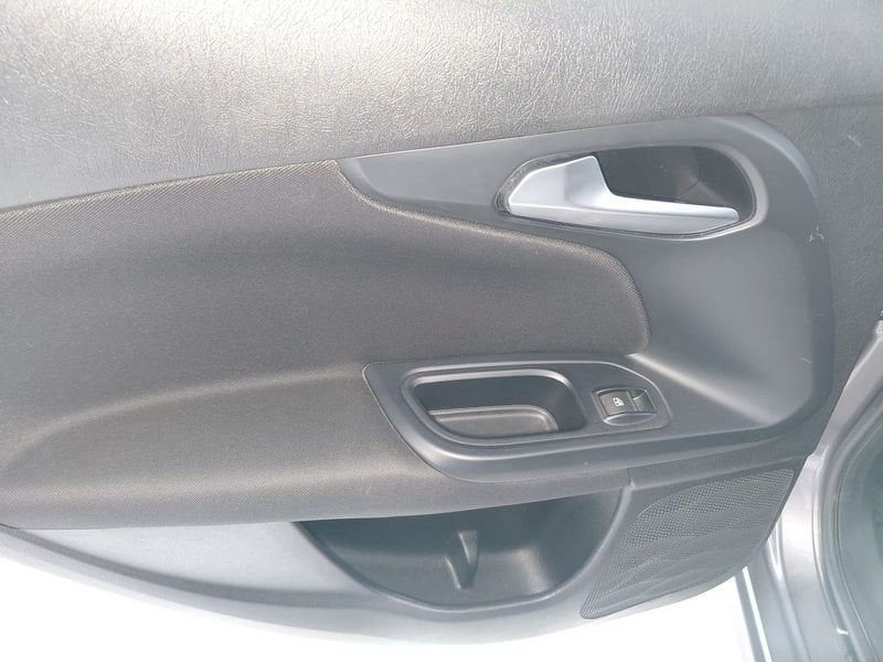 Fiat-Tipo-1.4-95cv-Easy-02